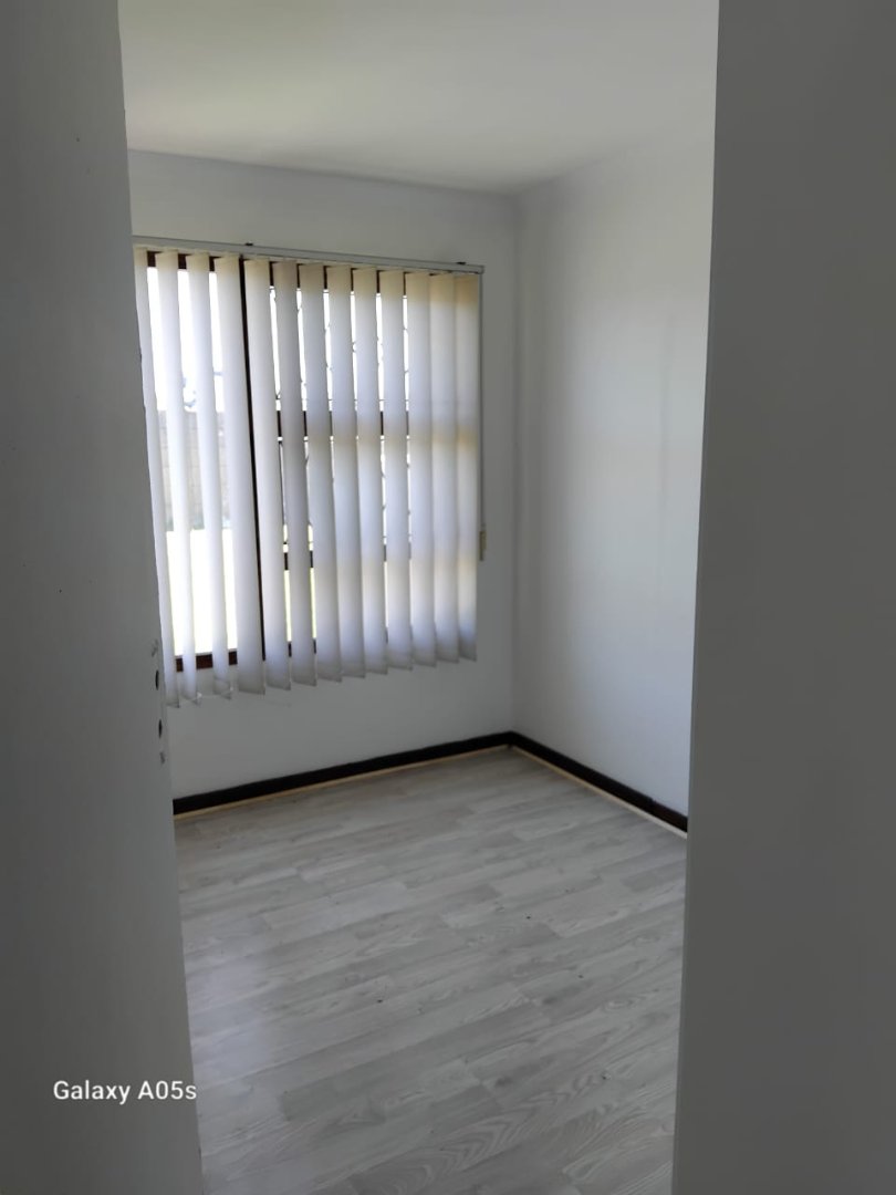 To Let  Bedroom Property for Rent in Kabega Park Eastern Cape